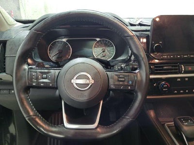 2023 Nissan Pathfinder SL 4WD