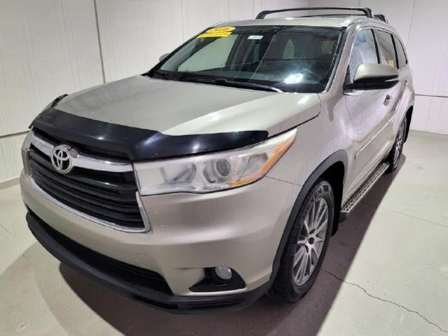 2016 Toyota Highlander XLE V6 AWD