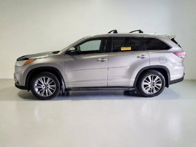 2016 Toyota Highlander XLE V6 AWD