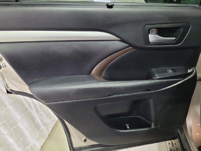 2016 Toyota Highlander XLE V6 AWD