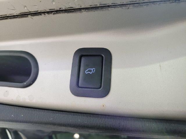 2016 Toyota Highlander XLE V6 AWD