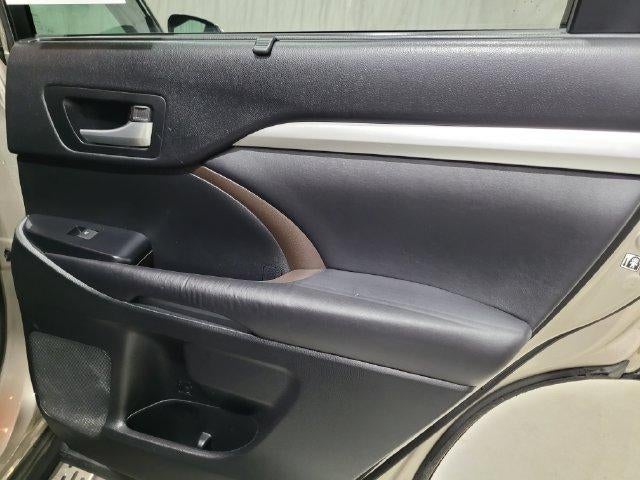 2016 Toyota Highlander XLE V6 AWD