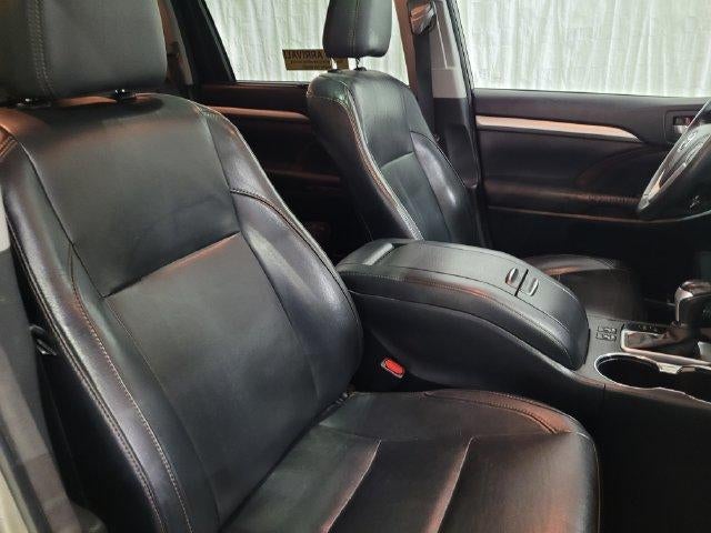 2016 Toyota Highlander XLE V6 AWD