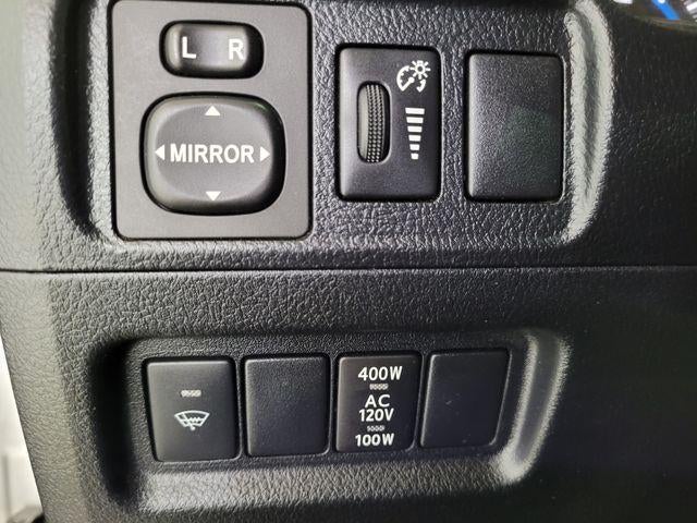 2019 Toyota 4Runner SR5 4WD