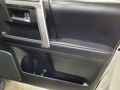 2019 Toyota 4Runner SR5 4WD