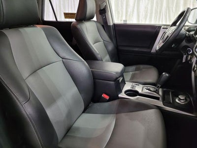 2019 Toyota 4Runner SR5 4WD