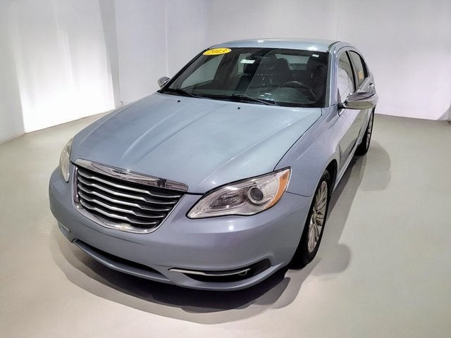 2013 Chrysler 200 Limited