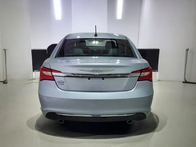2013 Chrysler 200 Limited