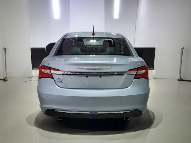 2013 Chrysler 200 Limited