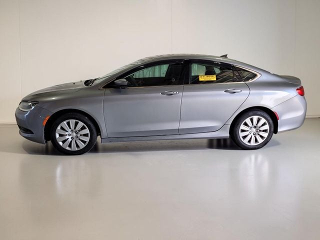 2016 Chrysler 200 LX
