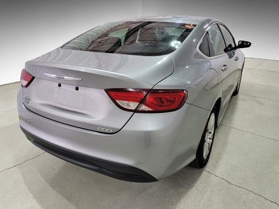 2016 Chrysler 200 LX