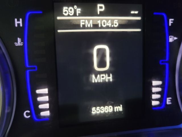 2016 Chrysler 200 LX