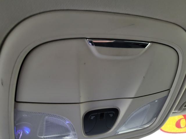 2016 Chrysler 200 LX