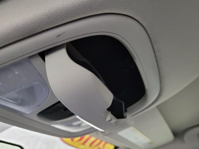 2016 Chrysler 200 LX