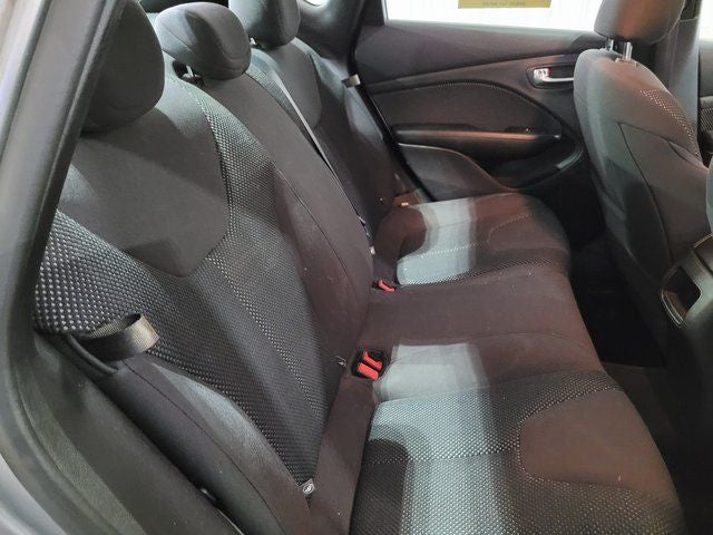 2014 Dodge Dart SE/AERO