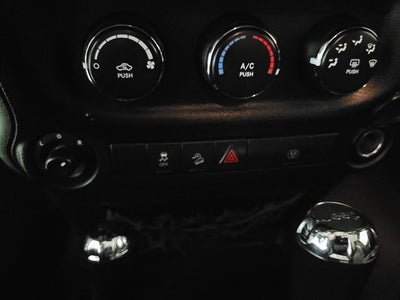 2013 Jeep Wrangler Sahara