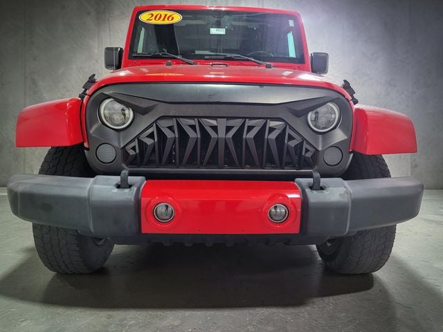2016 Jeep Wrangler Unlimited Sahara