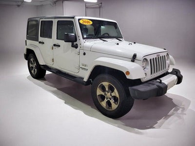 2016 Jeep Wrangler Unlimited Sahara
