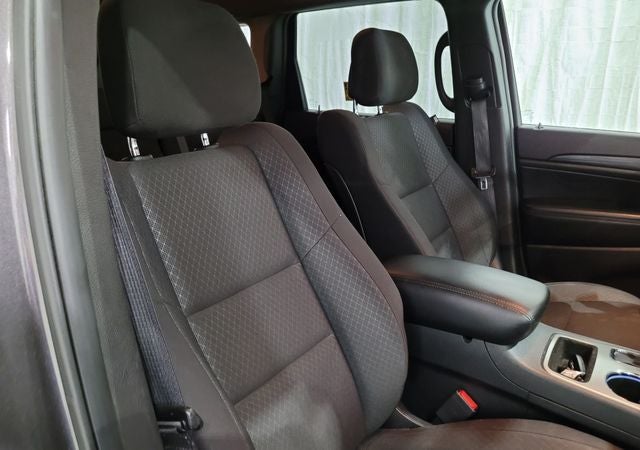 2019 Jeep Grand Cherokee Laredo E