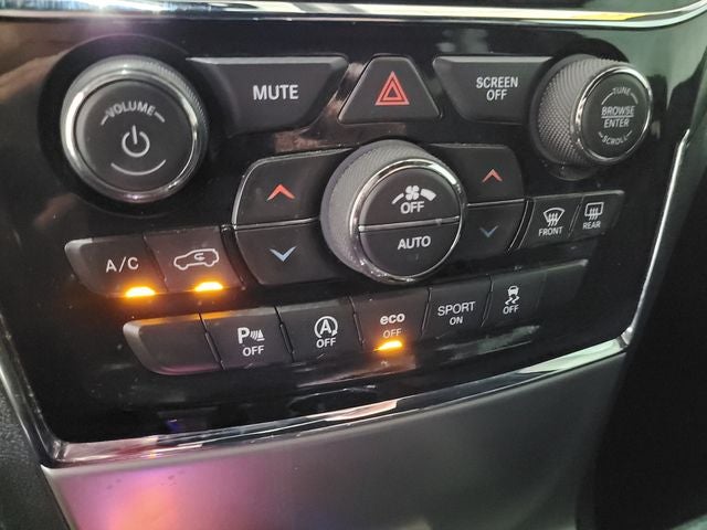 2020 Jeep Grand Cherokee Laredo