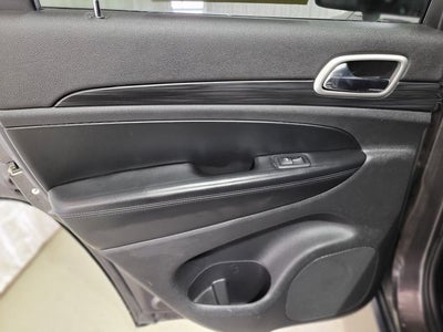 2020 Jeep Grand Cherokee Laredo