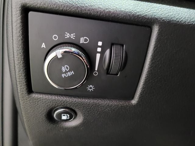 2019 Jeep Grand Cherokee Laredo E