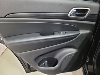 2019 Jeep Grand Cherokee Laredo E