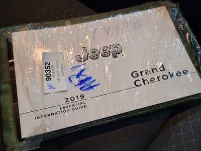 2019 Jeep Grand Cherokee Laredo E