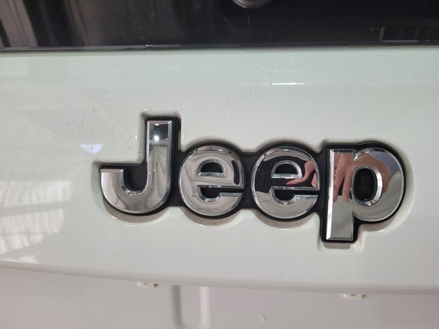 2019 Jeep Grand Cherokee Laredo E