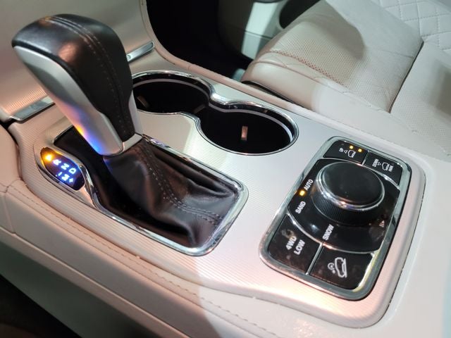 2018 Jeep Grand Cherokee Summit