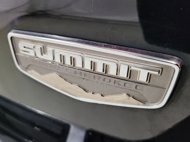 2018 Jeep Grand Cherokee Summit
