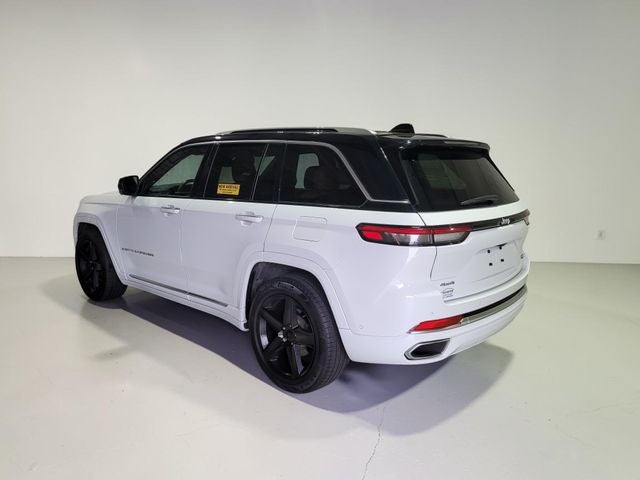 2023 Jeep Grand Cherokee Summit