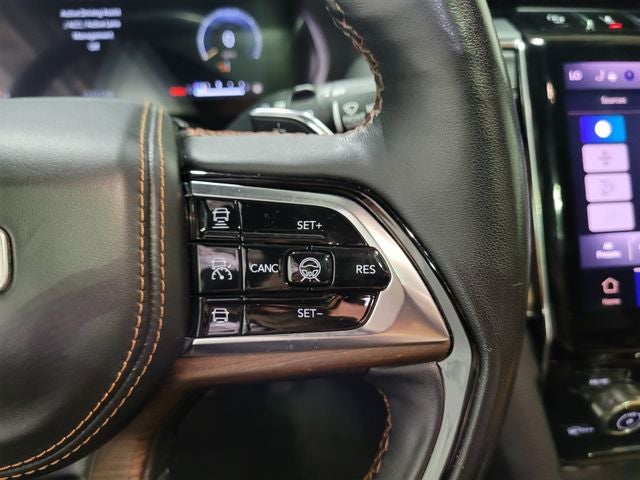 2023 Jeep Grand Cherokee Summit