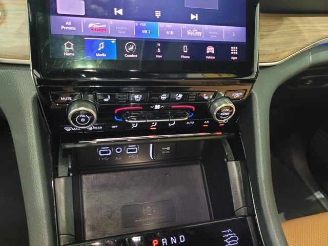 2023 Jeep Grand Cherokee Summit
