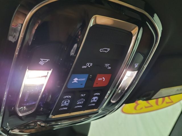2023 Jeep Grand Cherokee Summit