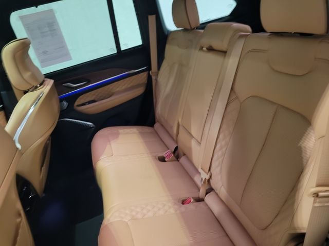 2023 Jeep Grand Cherokee Summit