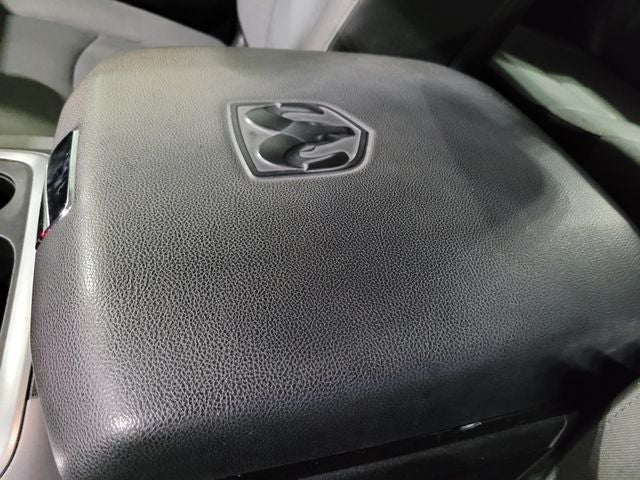 2021 RAM 1500 Classic Express