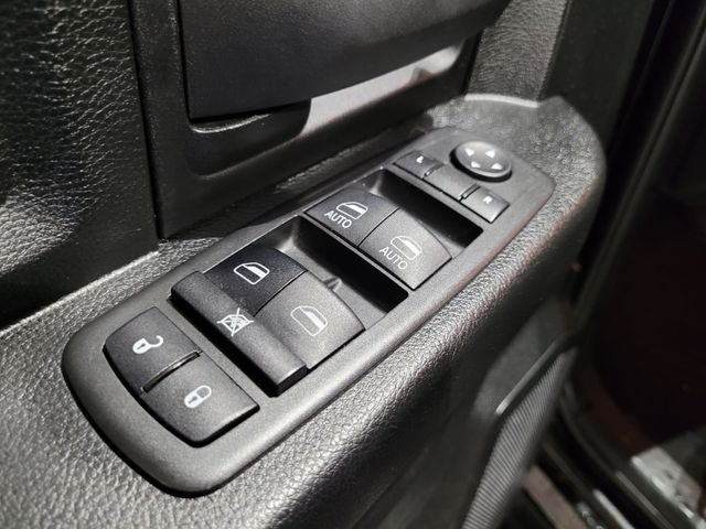 2021 RAM 1500 Classic Express