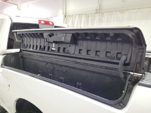 2016 RAM 1500 Sport