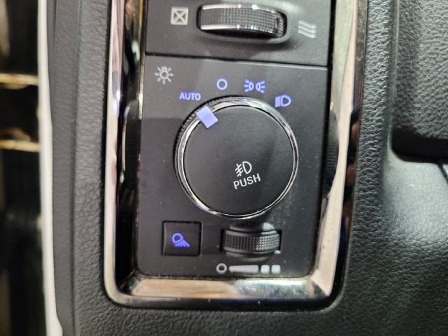 2016 RAM 1500 Sport
