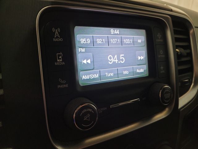 2019 RAM 1500 Classic SLT