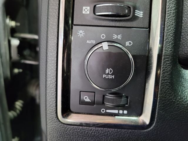 2014 RAM 1500 Sport