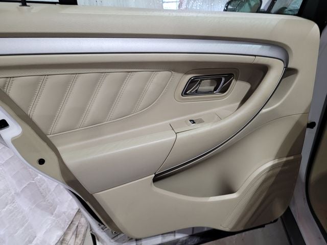 2013 Ford Taurus SEL