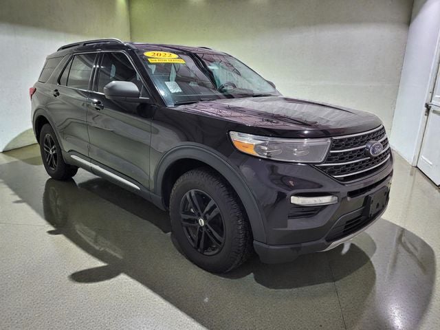 2022 Ford Explorer XLT 202A