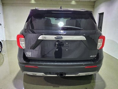 2022 Ford Explorer XLT 202A