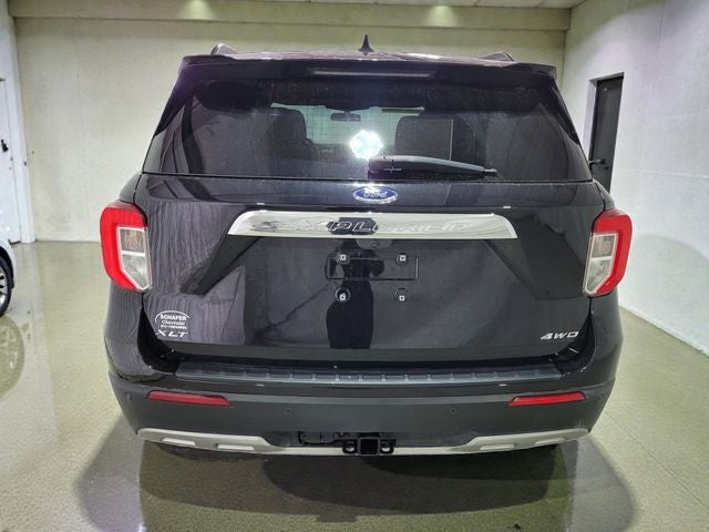 2022 Ford Explorer XLT 202A