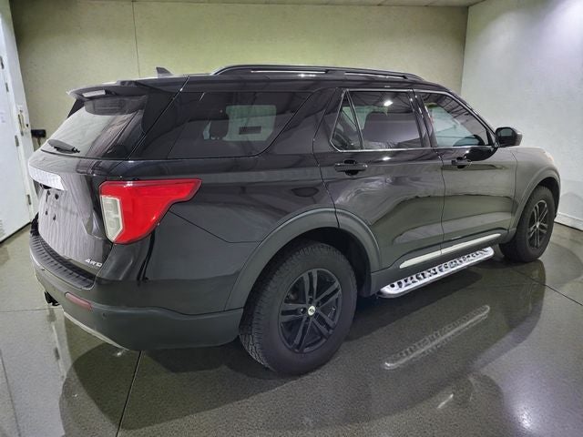 2022 Ford Explorer XLT 202A
