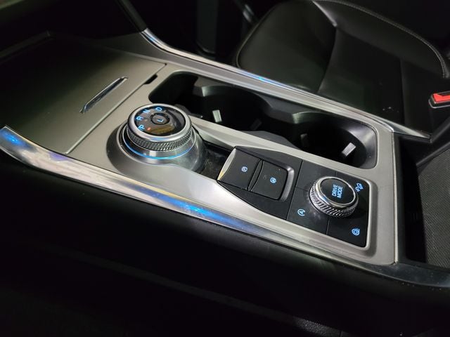 2022 Ford Explorer XLT 202A