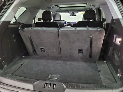 2022 Ford Explorer XLT 202A