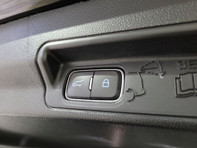 2022 Ford Explorer XLT 202A